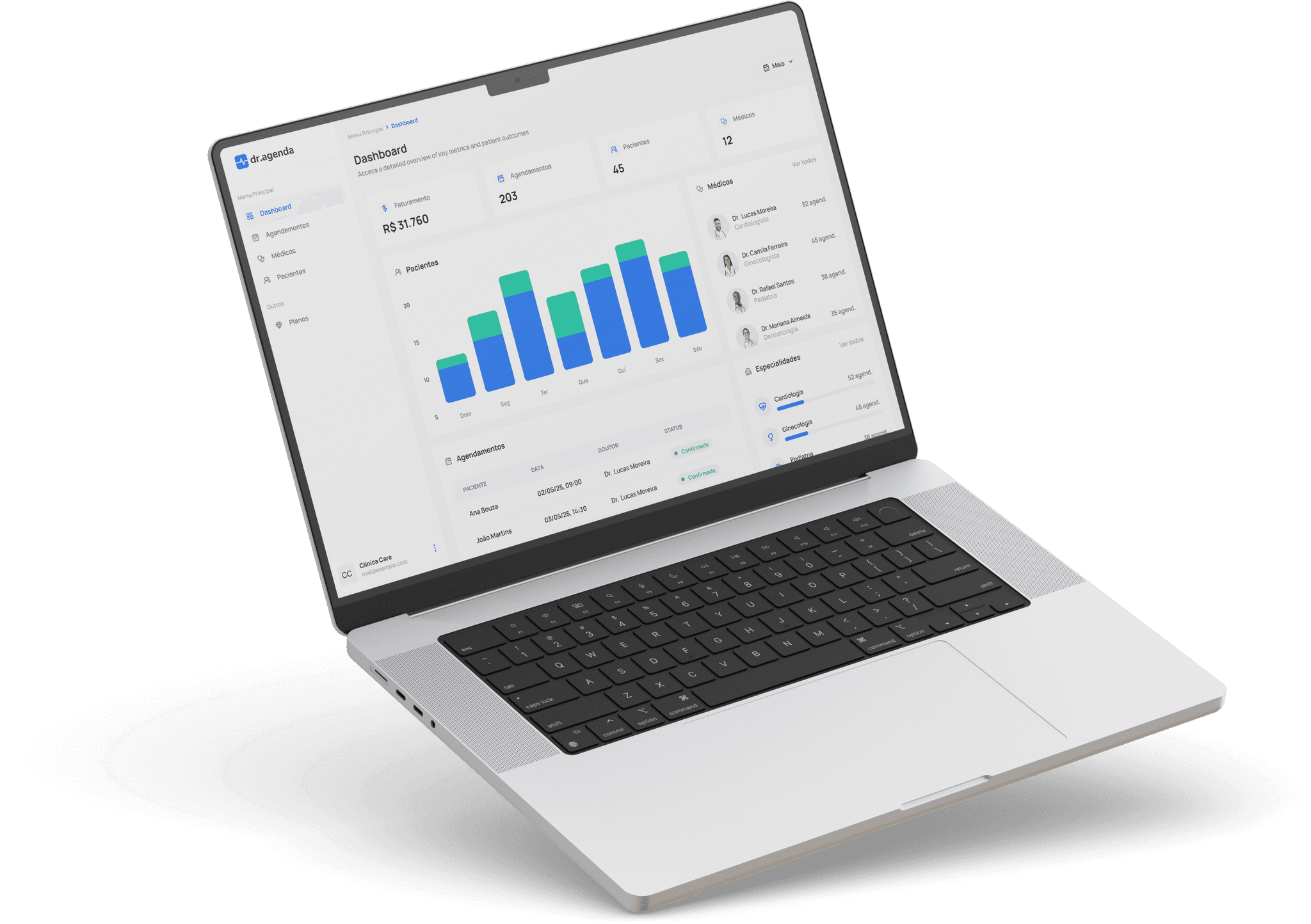 Dashboard do produto dr.agenda exibido em um MacBook